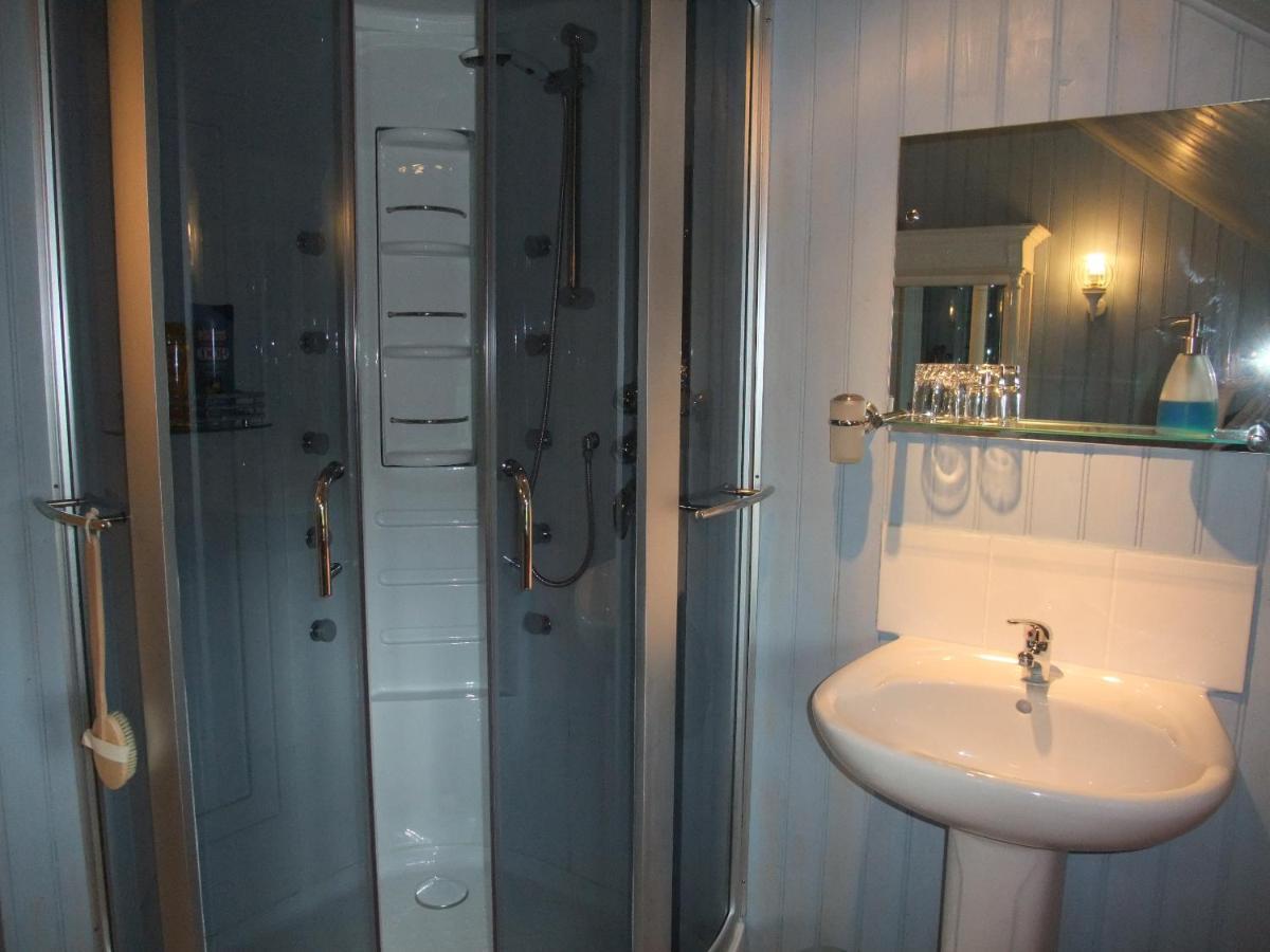 Chambres D'Hotes La Loge Sagrolle Urciers Buitenkant foto