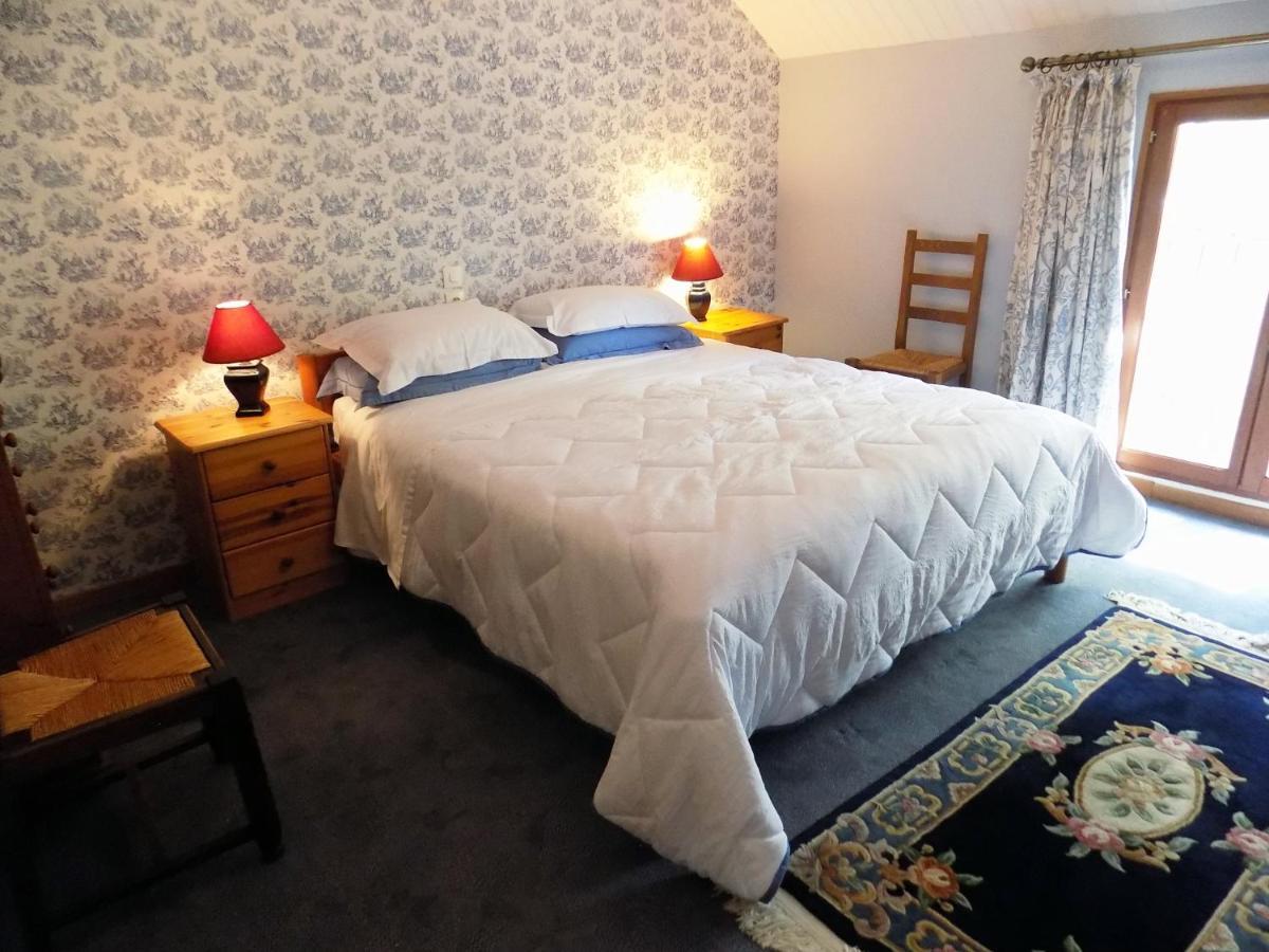 Chambres D'Hotes La Loge Sagrolle Urciers Buitenkant foto
